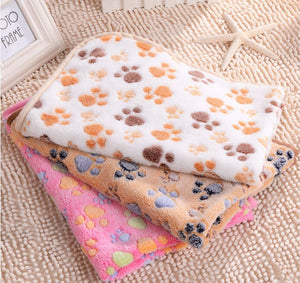 SOFT PAW PRINT CAT / DOG FLEECE BLANKETS