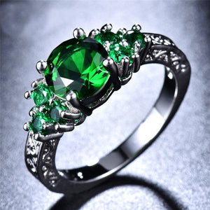 Vintage Emerald Black Jewelry