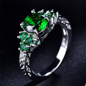 Vintage Emerald Black Jewelry